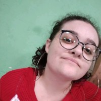 Silvia Letícia de Lima Simão