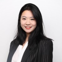 Xinyu Hu