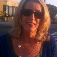 Lorna Golden
