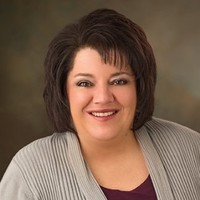 Lisa Laws