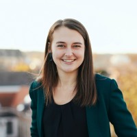 Hanne Schoolmeesters // brand en web designer