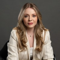 Laura Zandavalle Zopelaro