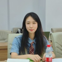 王静雯