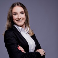 Laura Spies Sieben
