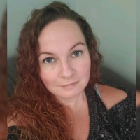 Julie Enns