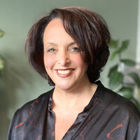 Angelique De Bruin