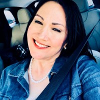 Anna Meza