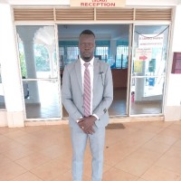 Peter Kenyi