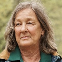 Lezlie Hiner