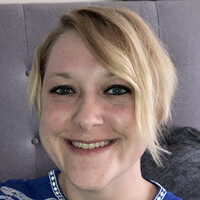 Erin Olson, Aap