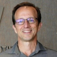 Ricci Barber