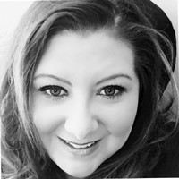 Amy Holcomb-Seemann