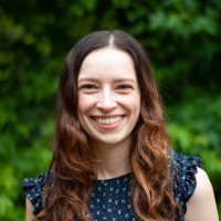 Sarah Bates