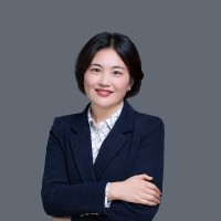 Ashley Ren
