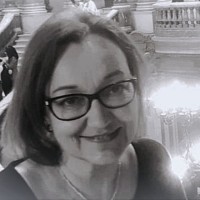Nathalie Menard