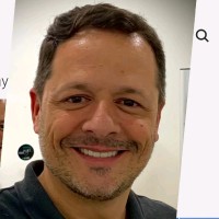 Marcos M Marques