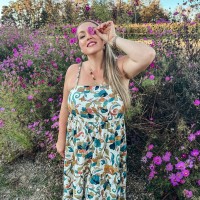 Julie Nelson