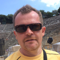 Руслан Островский