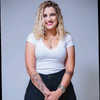 Mayara Menezes