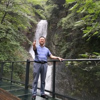 吕志平