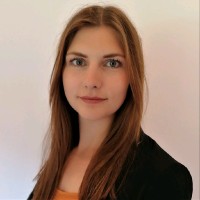 Claudia Riedl