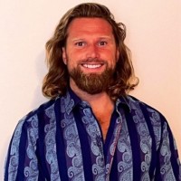 Brett Maclean