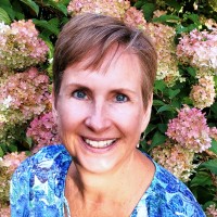 Lora Carlson