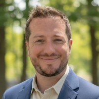 Eric V.