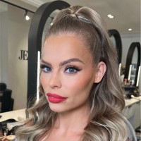 Ashallie Toth