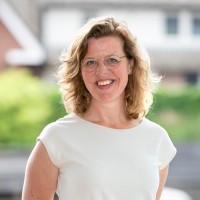 Suzanne Bakker