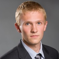 Андрей Макаров