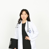 Hakyoung Kim