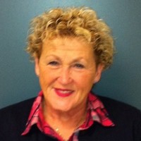 Geraldine Wall