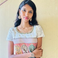 Dr. Pavithra Harikrishnan