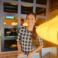 Nivedha K