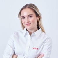 Beatriz R.