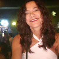 Eleni Gomes