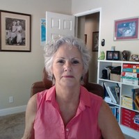Lorraine Divine