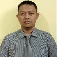 Kris Nandi