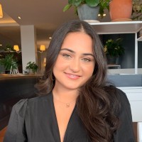 Seren Akyuce