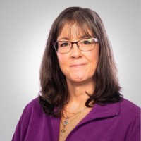 Sara R Moore