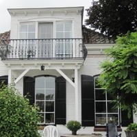 . Van der Starre en Partners