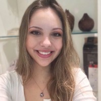 Isabela Solovijovas Santos