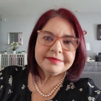 Angie Nieves