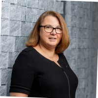 Khayata Francine