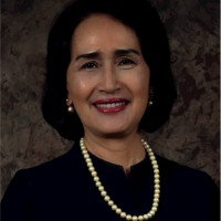 Karen Tambayong