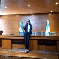María López