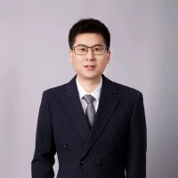 何小龙