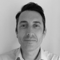 Dr Simon Kennedy