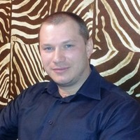 Андрей Попов